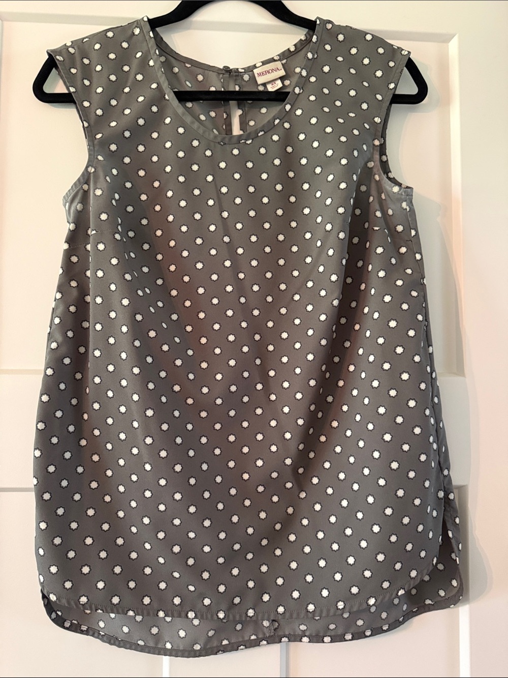 Merona Gray Starburst Sleeveless Top
